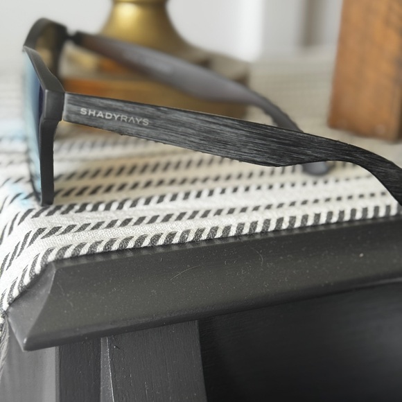 BRAND NEW SHADY RAYS BLACK OCEAN TIMBER- HIGHRISE SUNGLASSES - Picture 3 of 5